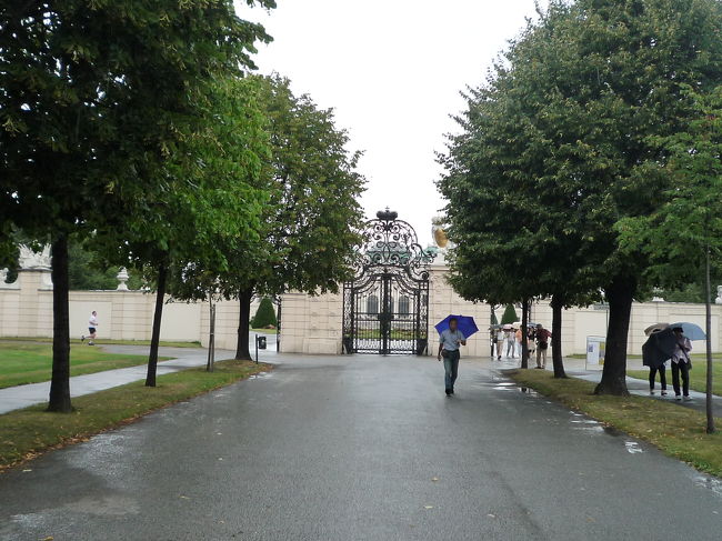 ベルヴェデーレ宮殿の門