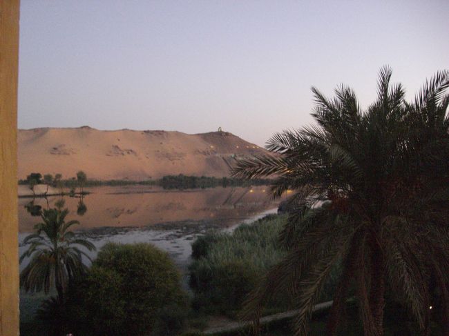 ホテルから早朝撮影したもの。<br />アザーンが遠くに聞こえていました・・・