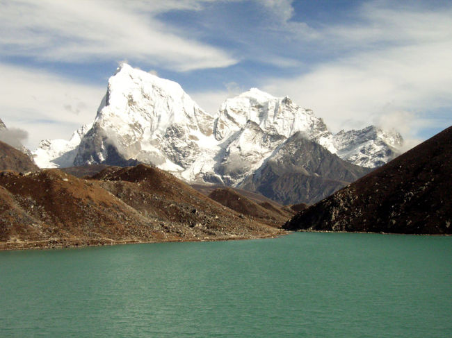 湖の周りを歩いてみました。