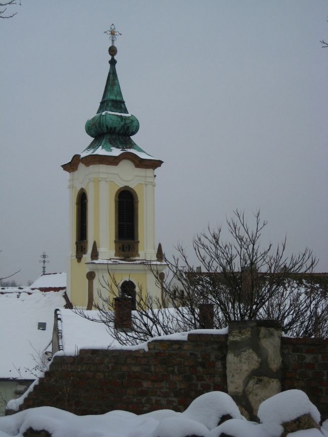 ウィーンからドナウベント地方の<br />エステルゴム、センテンドレ観光を終え、<br />ブダペストに移動しました。<br /><br />写真がなくてすみません。可愛らしいところでした。