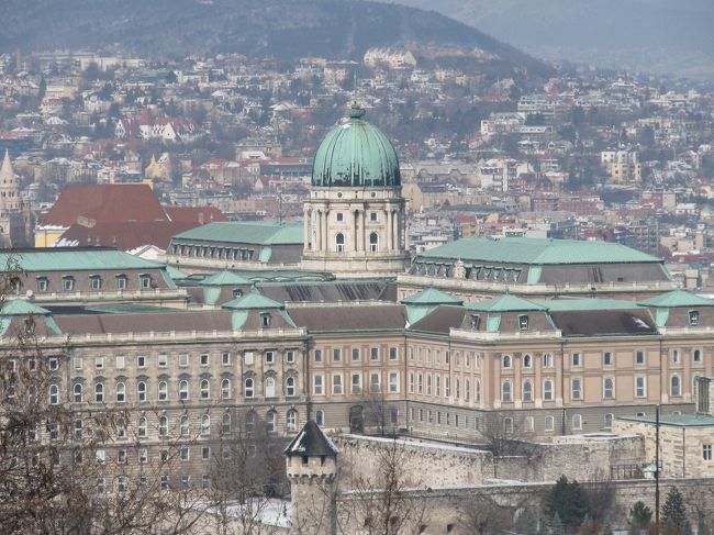 ブダ地区の王宮です。