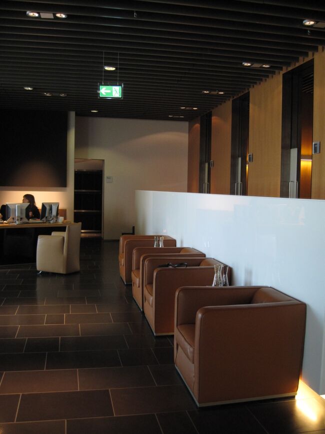 当たり前だけど、中はファーストクラスターミナルとほとんど同じ^^