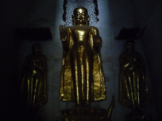 (バガンにて撮影）