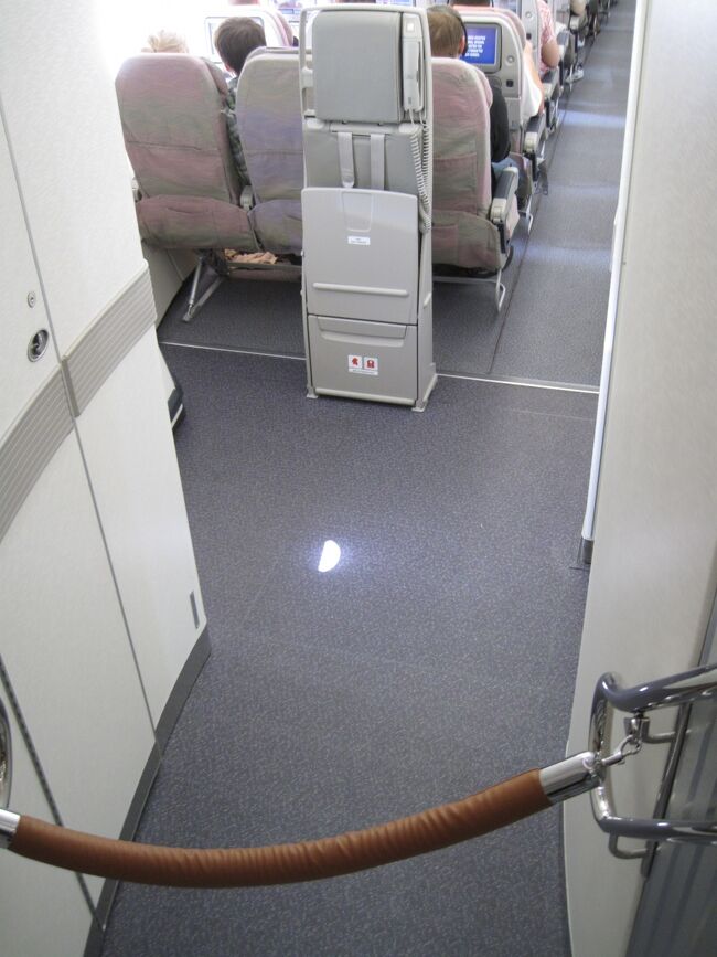 メインデッキはエコノミー席