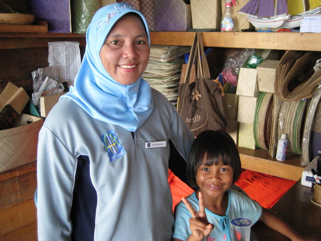 綺麗なお母さんとかわいい子供！遊んでもらいました！