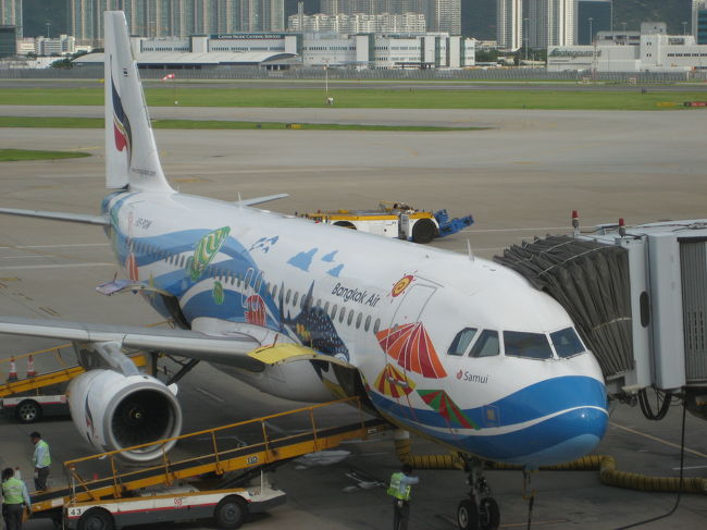 バンコクエアーで香港からカンボジアへひとっ飛び<br />帰りはシェムリ航空でした。