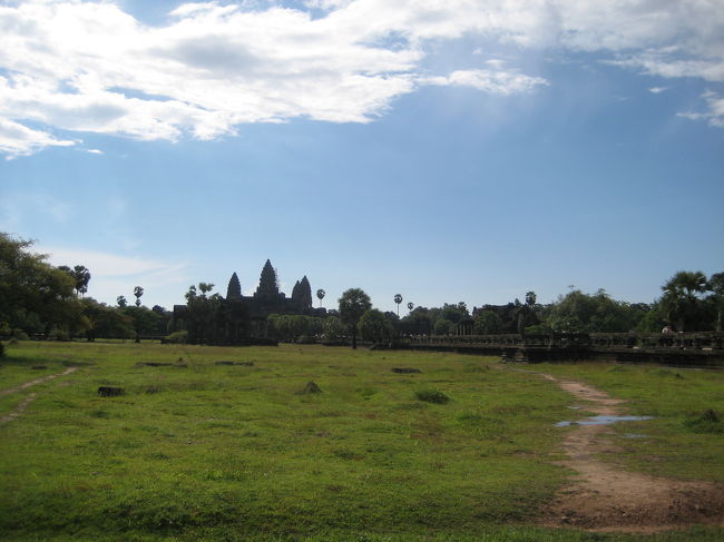 さあ、見えてまいりました。