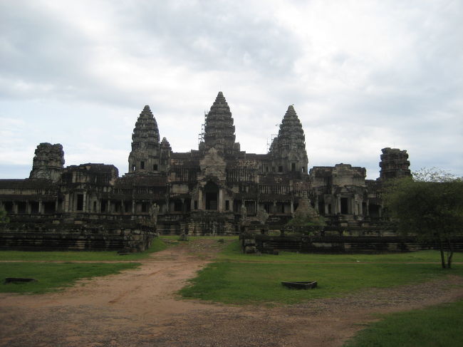 後ろからです。