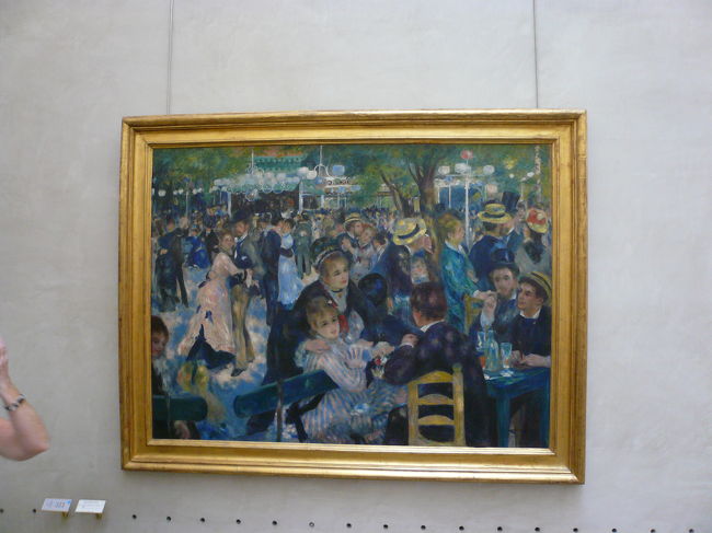 ルノワールの『ムーラン・ド・ラ・ギャレット』<br />題名のムーラン・ド・ラ・ギャレットは、パリのモンマルトルにあったダンスホールの名。