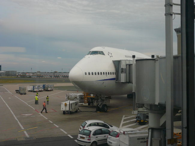 出発準備中のNH206（B747-400）です。後一時間で出発です。