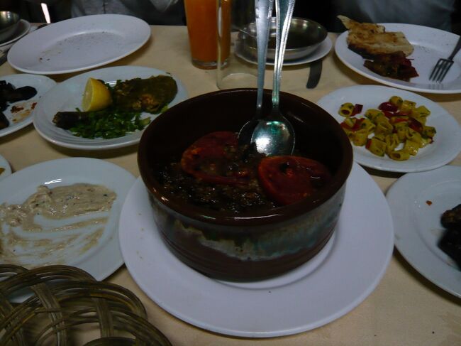 モロヘイヤスープ。<br />微妙。美味しくもなく、不味くもなく。<br />身体に良いのかな。<br />モロヘイヤの味がしました。