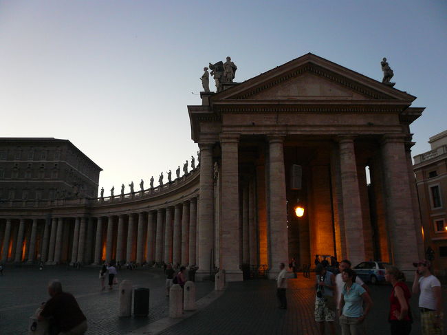 夕暮れのヴァチカン「サン・ピエトロ大聖堂」その３