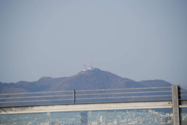 デッキから見た函館山