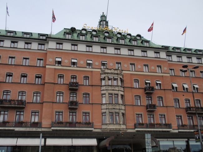 すてきな外観のホテル。