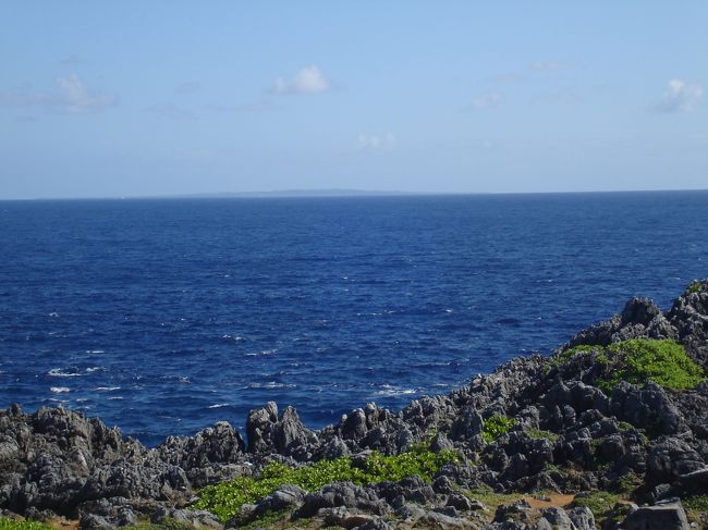 ちょっと分かりにくいと思いますが、鹿児島県の与論島が見えました。<br />
