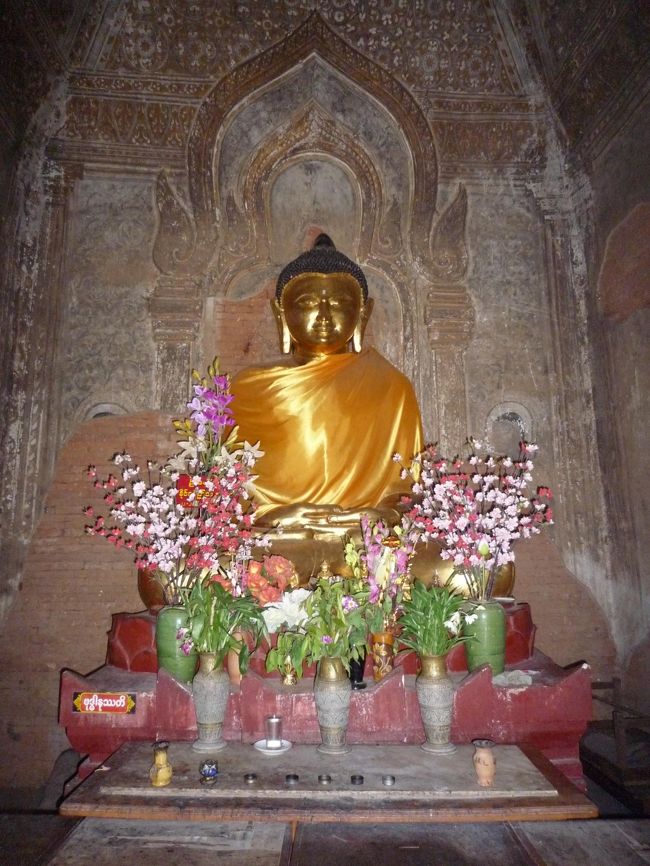 ティーローミィンロー寺院<br />（ニャウンウー周辺）