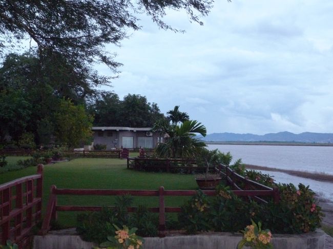 ホテルからの景色<br />（バガン）