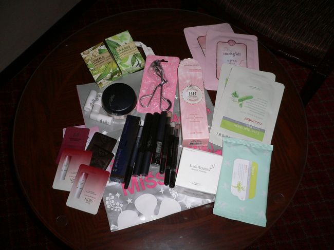 有名なチープコスメの数々・・・<br />とにかく安いので　たくさん買ってしまいました。