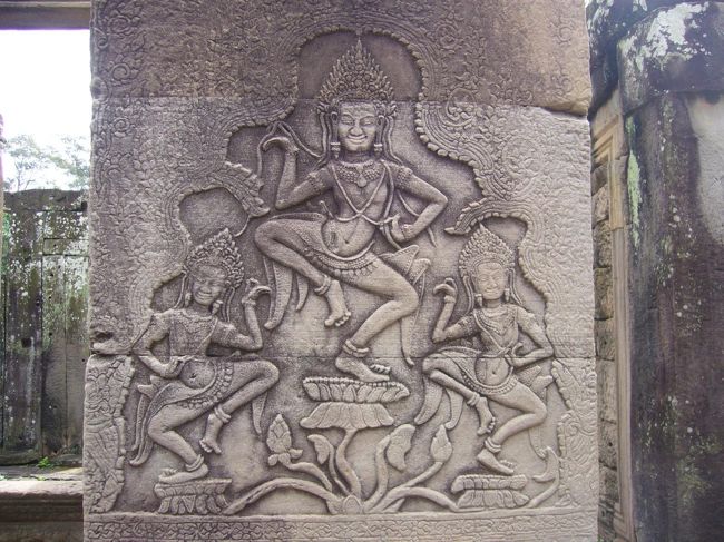 ここにも「あ〜ら、よっと♪」<br />しかも、三対。