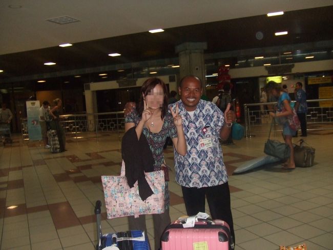 日本語が上手なガイドさんといっしょにパチリ☆<br />ノリのよいガイドさんでした。