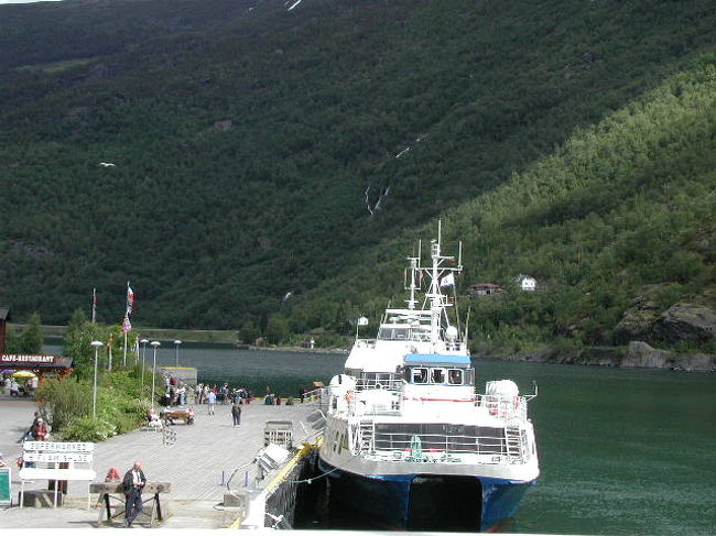 フィヨルドクルーズ出発です。