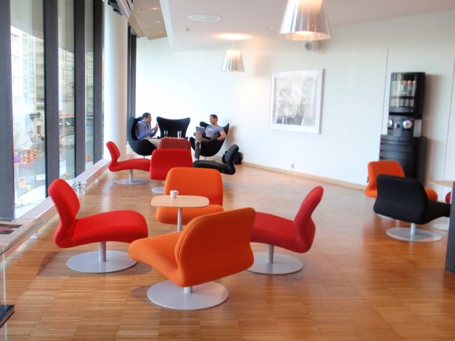 ホテルにてしばし休憩。