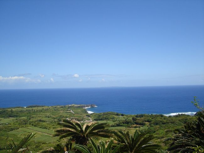 更にコースを延ばして、大パノラマ展望台まで行きました。<br />ここからも、さっき行った辺戸岬が見えました。