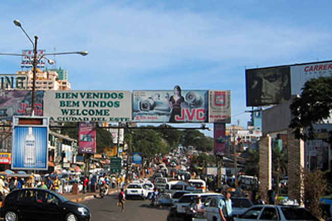 ■ Ciudad del Este, Plagai