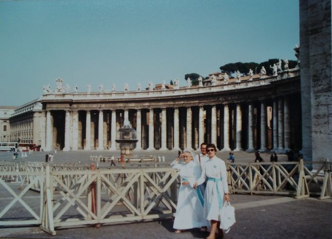 ローマ市内にあるバチカン市国のサンピエトロ寺院。<br />１６世紀に完成した。<br />