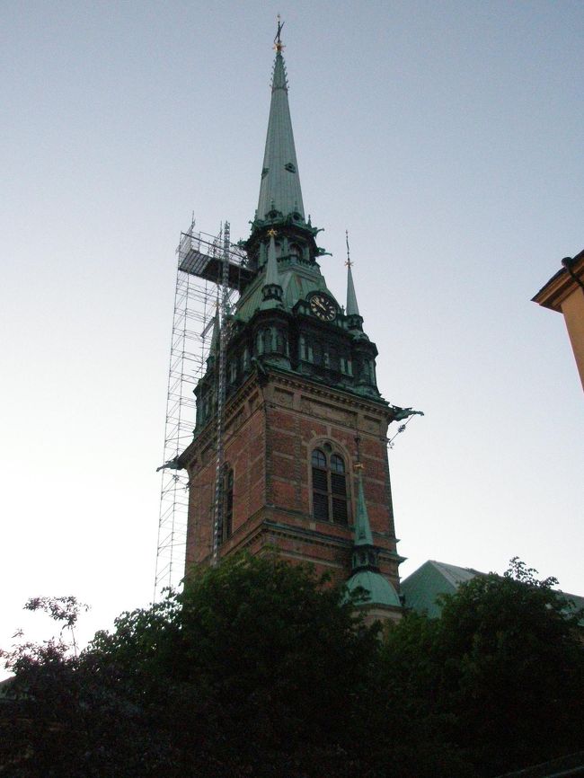 ドイツ教会。<br /><br />「魔女の宅急便」でキキがトンボを助けた塔のモデルになったのがここ。