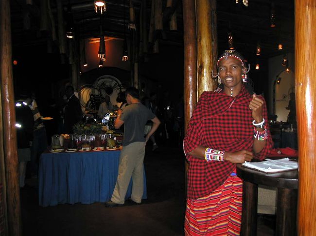 ホテルの食堂の入口