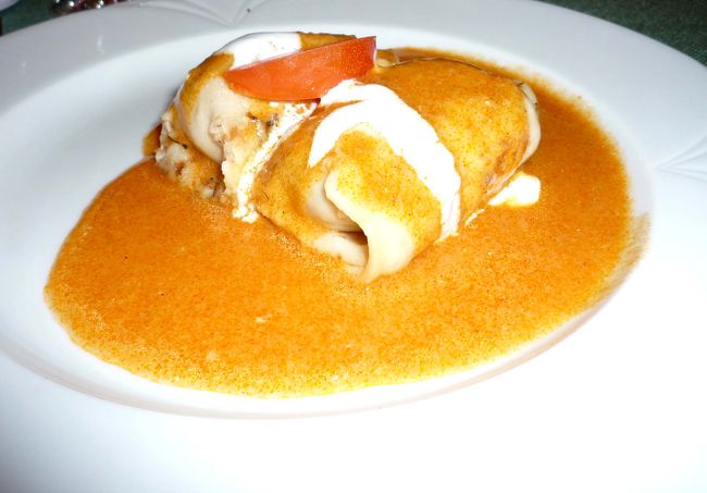 挽き肉のパンケーキ巻き