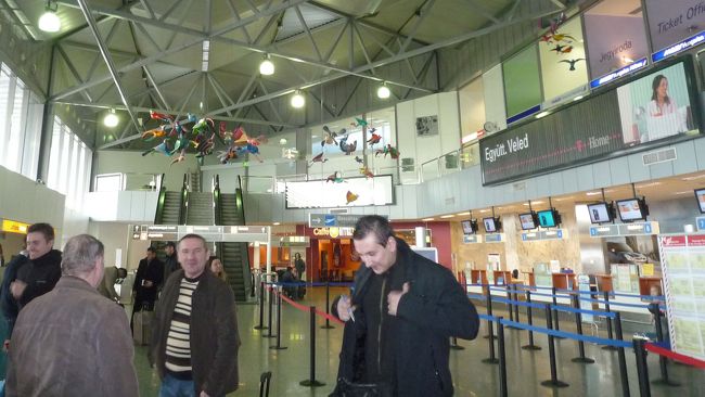 フェリヘジ空港