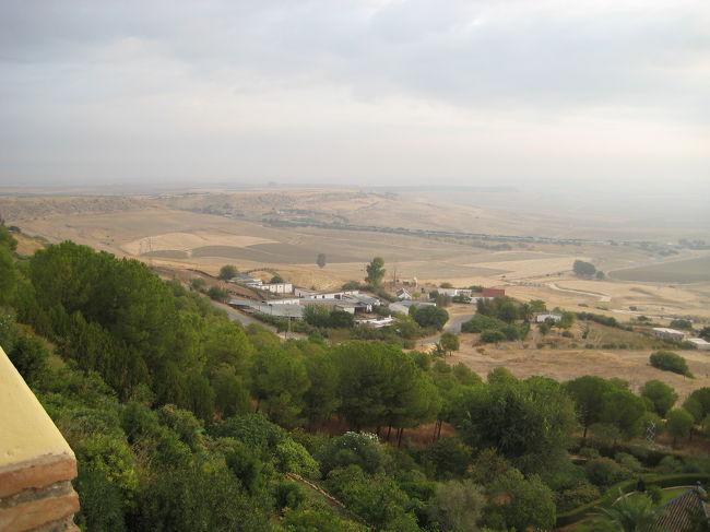 朝のホテルからの景色。