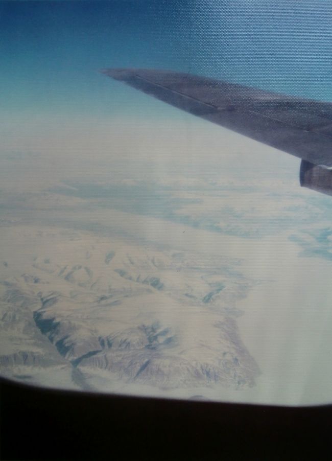 ６月になっていたが、北極海には氷山が沢山見られた。<br />季節的に白夜の時期なので、日が暮れることはなかった。