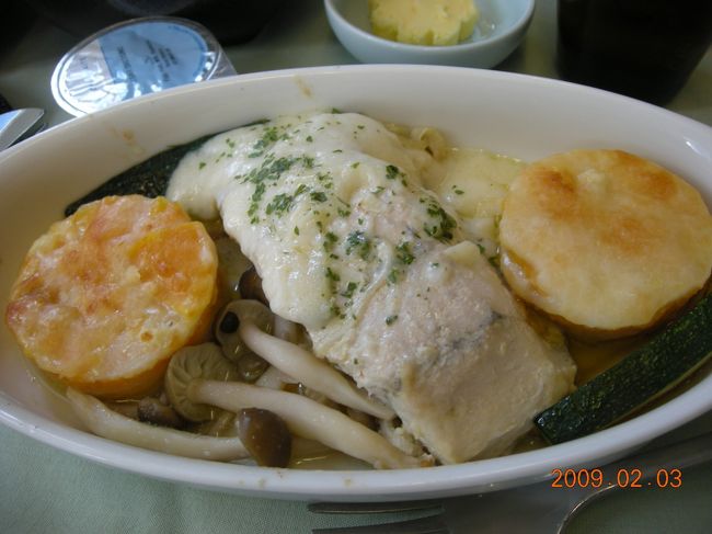 メーンはこれ。適当に頼みました。