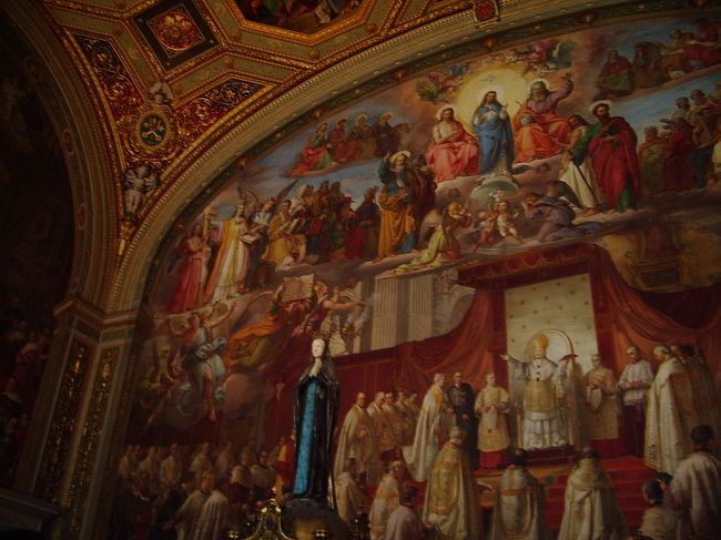 宗教画というものを初めてみたのも<br />ローマでした。大学でキリスト教を学んだのが<br />初めてためになったと思った瞬間でした。