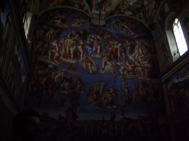 これがシスティーナ礼拝堂の最後の審判。<br />とてつもない大作！！ただただ眺めるばかり。<br />