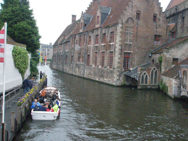 でも、ここにも運河がはりめぐらされています。