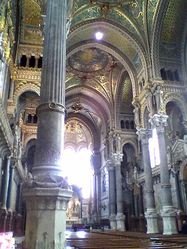 こちらも内部。