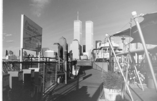 ホボケン側船着き場。