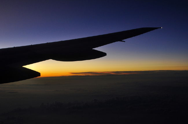 ①キャセイ航空ＣＸ－５３１便<br /><br />中部国際空港～台湾経由～香港行き<br /><br />３時間くらいで台北です<br /><br />「キャセイ」は好きなエアラインです