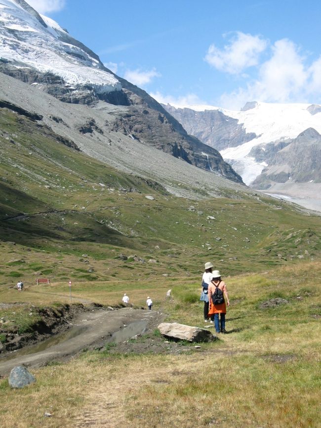 標高が高いので涼しくとっても歩きやすかったです。
