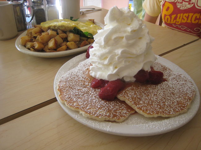 エッグスンシングス<br /><br />すごいボリューム