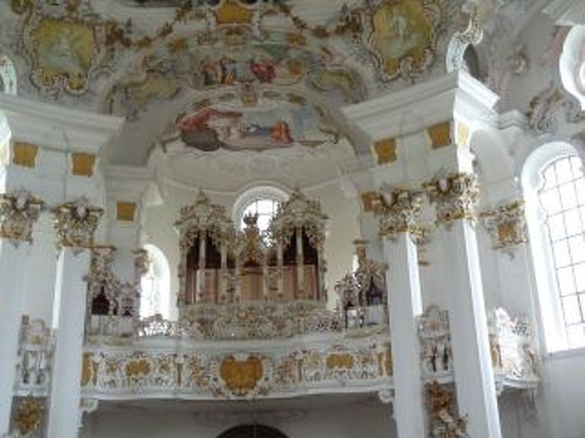 何も考えずにぼんやり座ってお祈りしていたい気分でした。