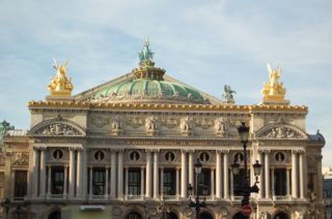オペラ座です。