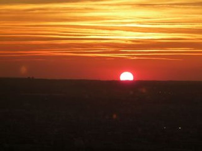 太陽が沈む　(＞▽＜)きゃー♪