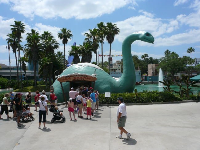 エコー・レイクのダイナソーアイスショップ