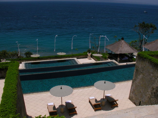 アマンキラへ移動してきました。<br />有名な3段プール。<br />美しすぎます。