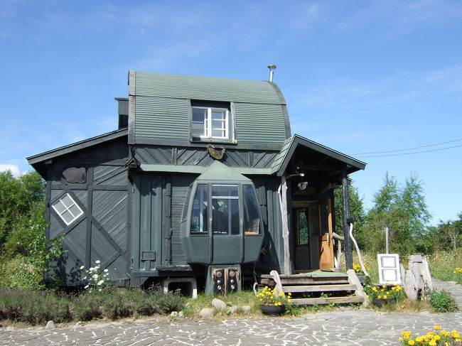 撮影で使用したものなんでしょうか。。<br />実は北の国からを見た事がないのです…<br />建物のなかには説明などもあり、とても親切です。